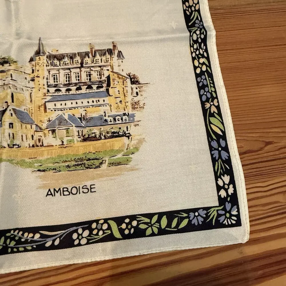 VTG Scarf Modele Depose Tous Pays Acetate Made In‎ FRANCE 27” Square Castles